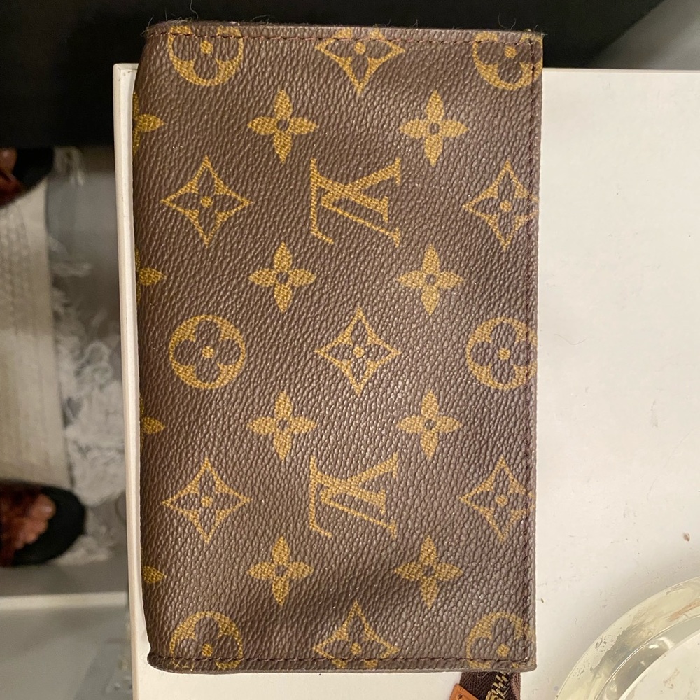 Louis Vuitton Pouch